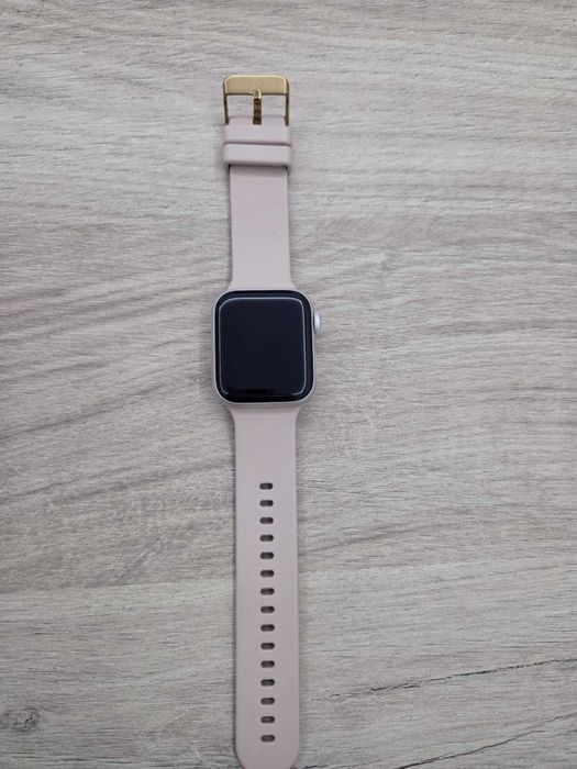 Смарт часовник APPLE WATCH SE2