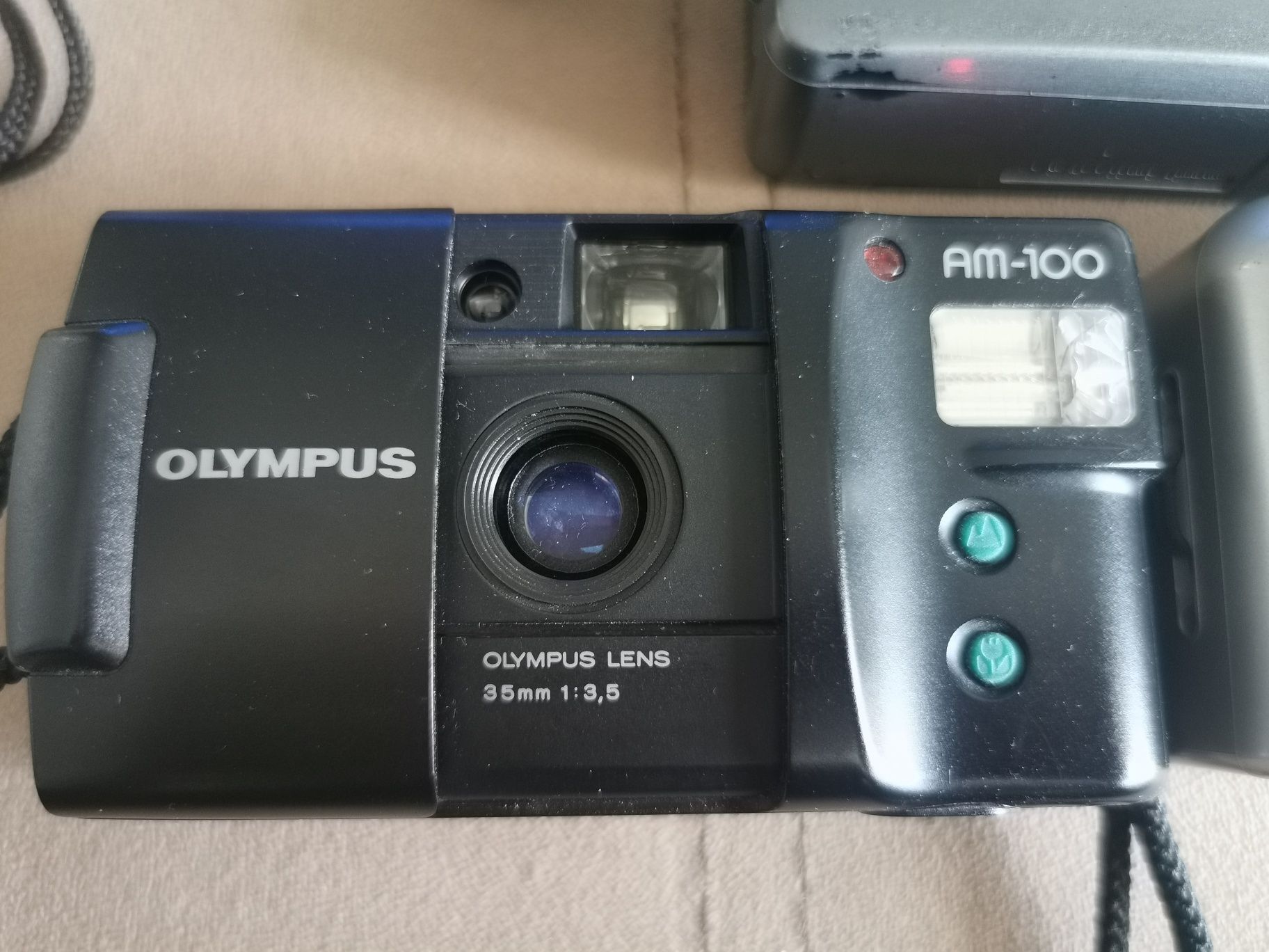 Комплект Rollei,Konica и Olympus фотоапарати