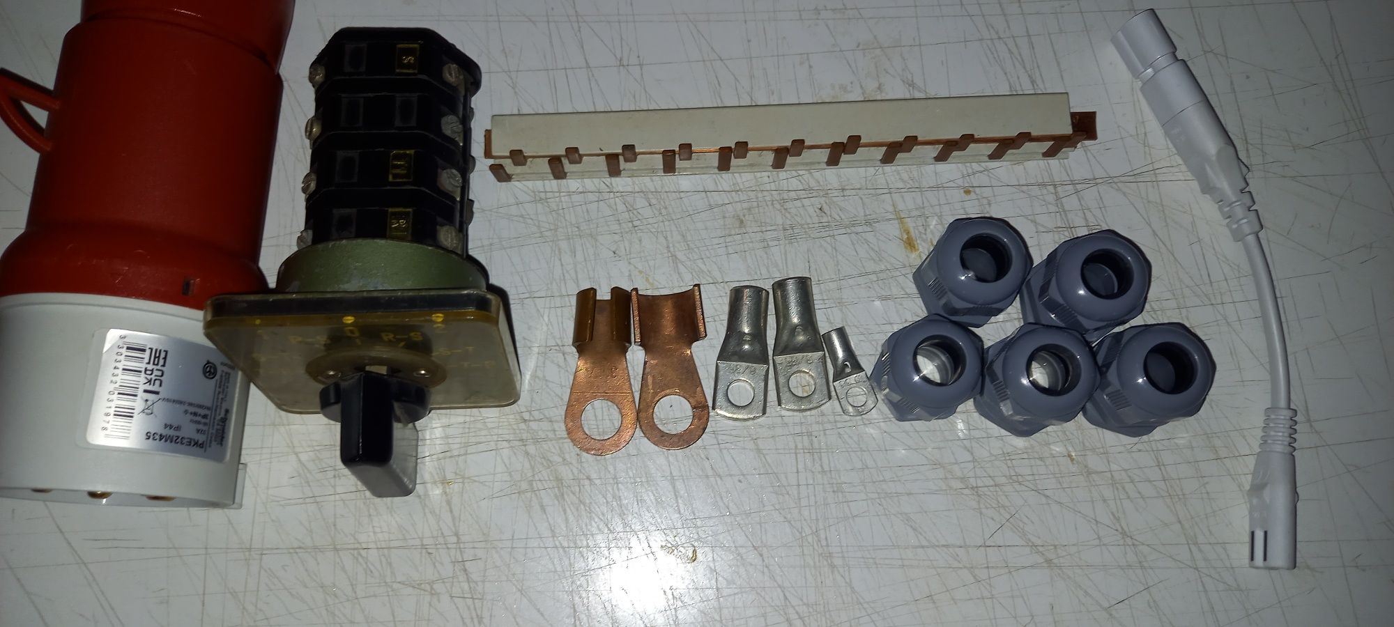 Lot cu electrice