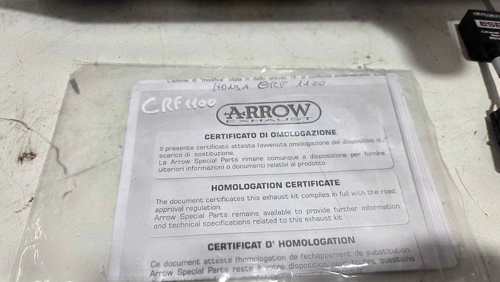 Toba Arrow dedicata Honda CRF1100 Africa Twin omologata