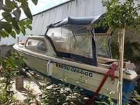 Barca Cabinata 40 cp