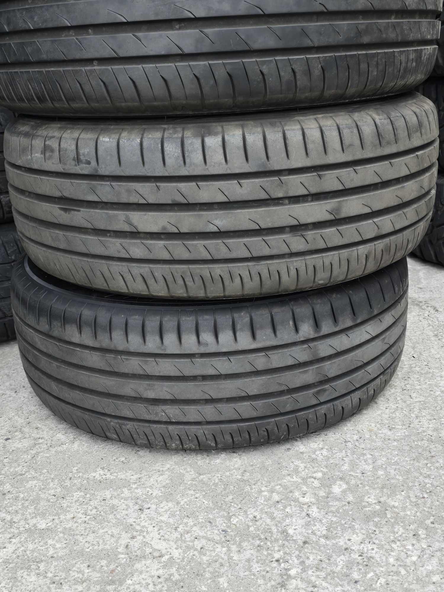 4 Броя 205/55/16 Toyo 2x7,8mm 2x7mm 21dot