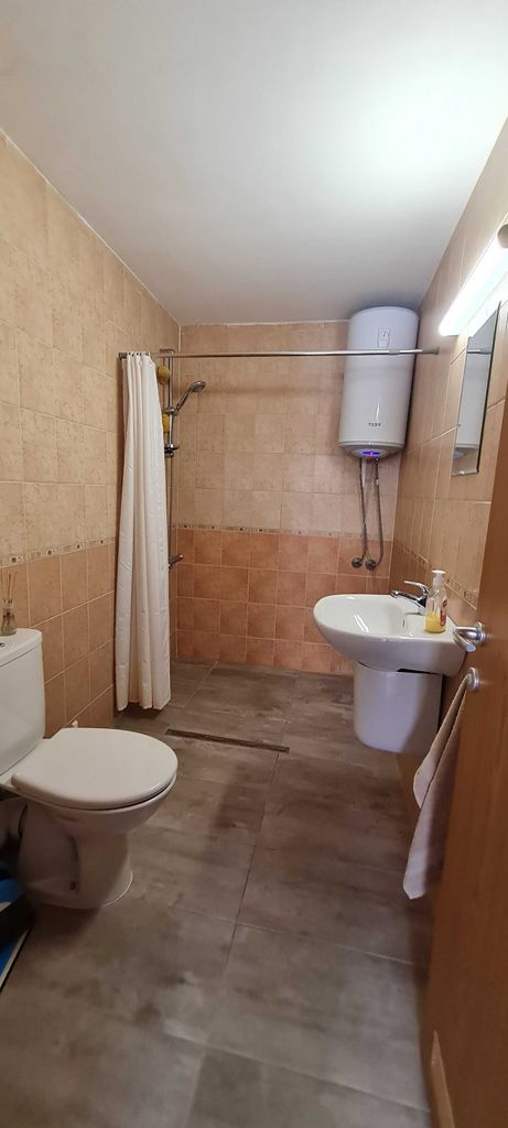 Продава се Тристаен апартамент в с. Кошарица, Област Бургас - 71 кв.м за 958 €/кв.м - Снимка #19