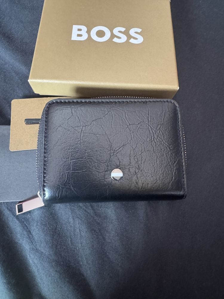 Дамско протмоне Boss