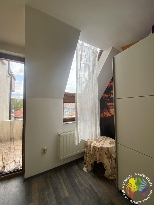 Дава се под наем Едностаен апартамент в Бургас, Център - 60 кв.м за 336.6 € - Снимка #5