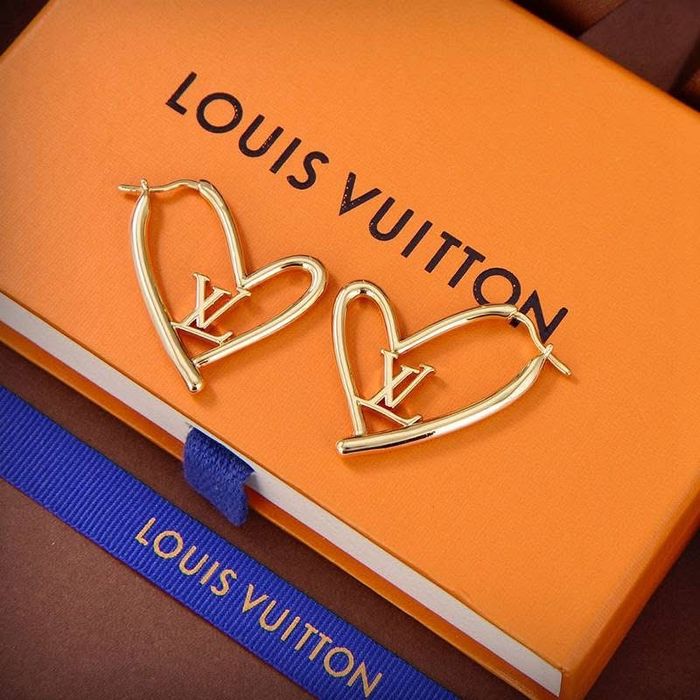 Обеци LV идеалният подарък