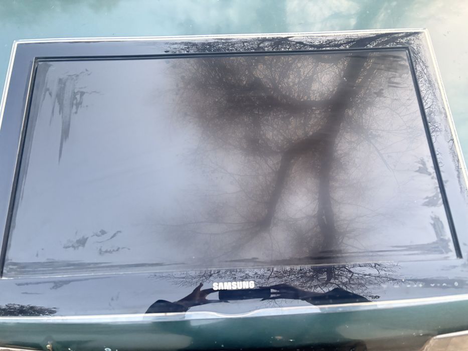 ЖК телевизор Samsung LE32D451G3W