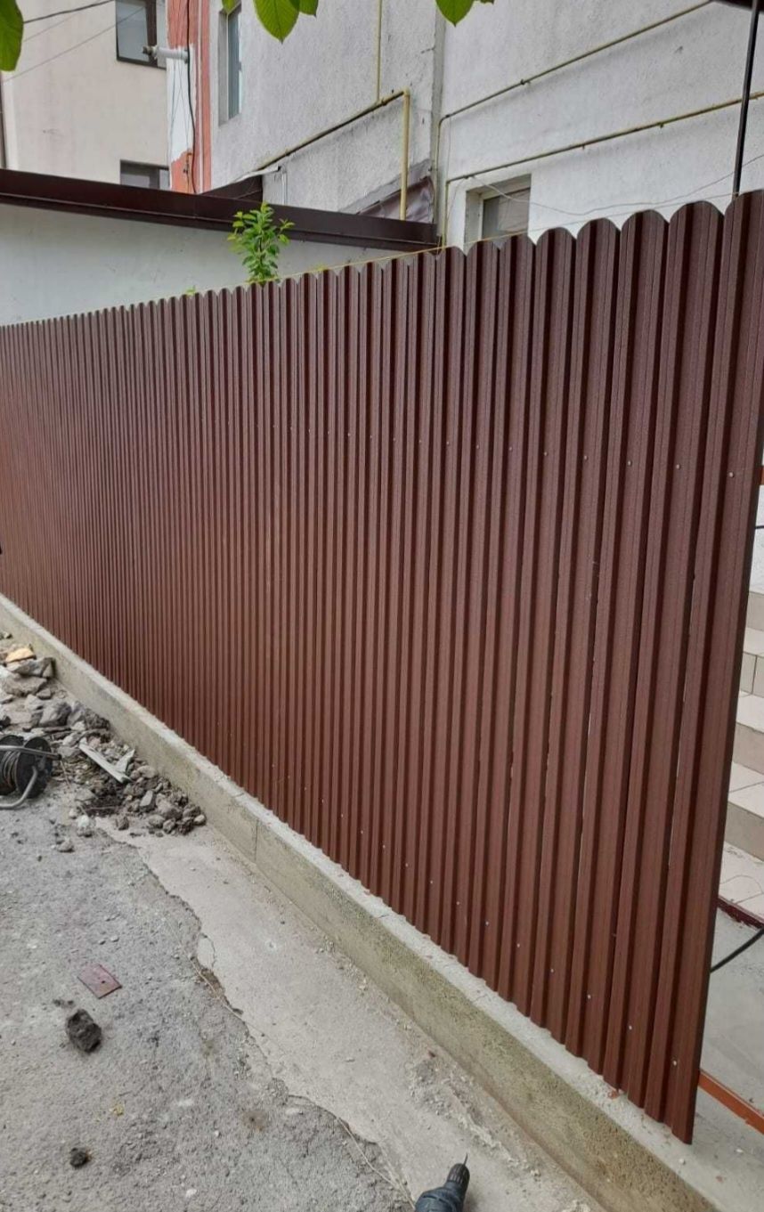 Construim garduri la comanda clientului