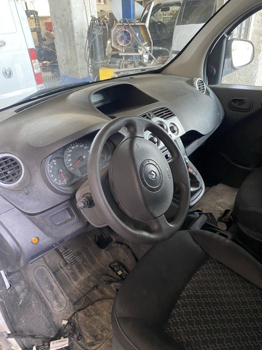 Piese renault kangoo 2010 motor 1.5 k9k 808