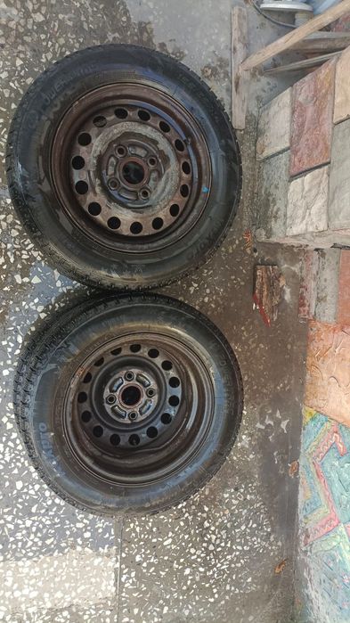 Срочно продам шины диски в комплекте
