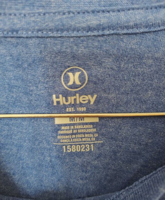 Чисто нова тениска Hurley размер М
