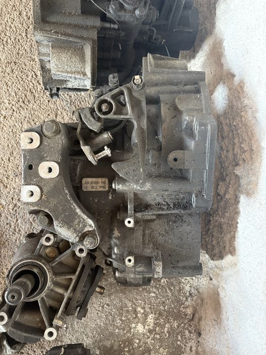 Скоростна кутия голф 5 пасат 6 ауди а3 2.0тди 4х4 JRL 02Q