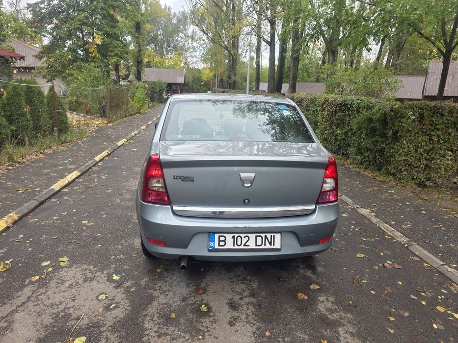 Vind Dacia Logan benzină cu gaz