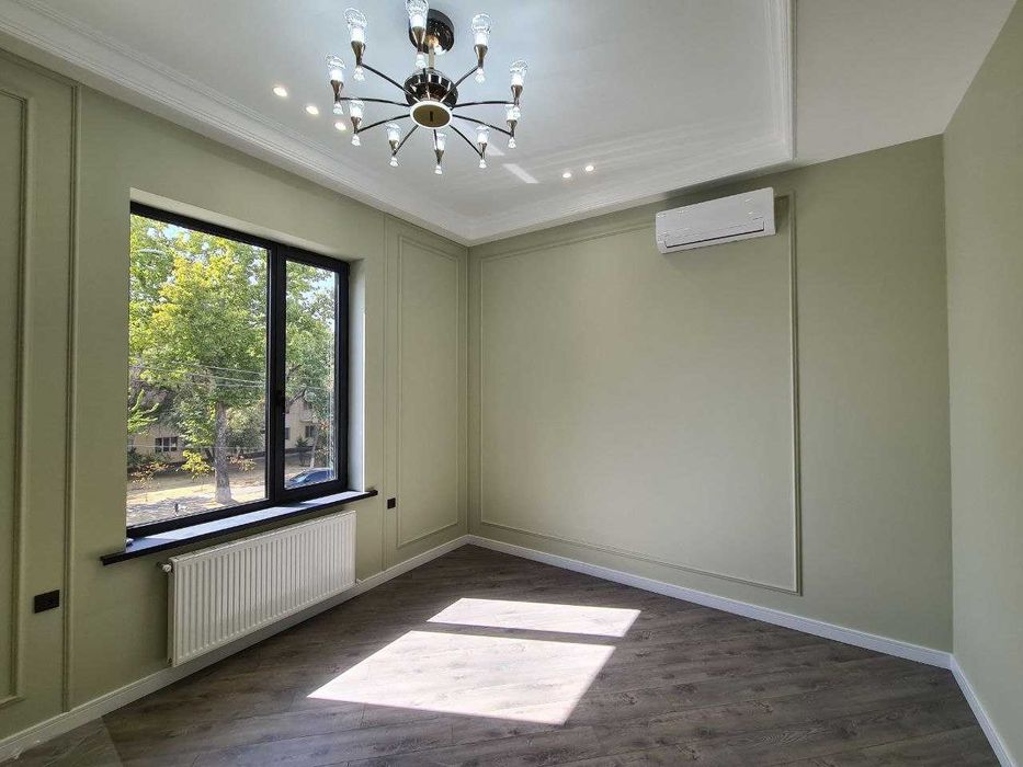 Евродом Хайтек с мебелью в Ц.Луначарского