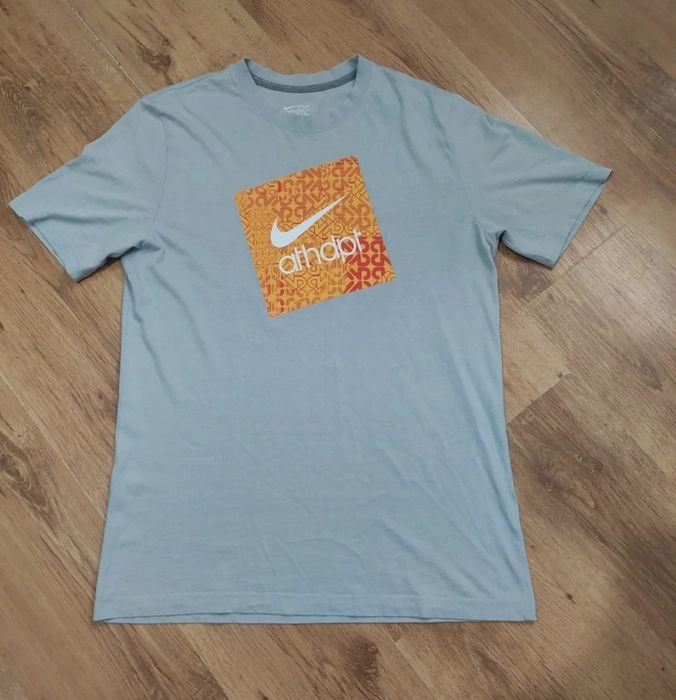 Tricou Nike mărimea L