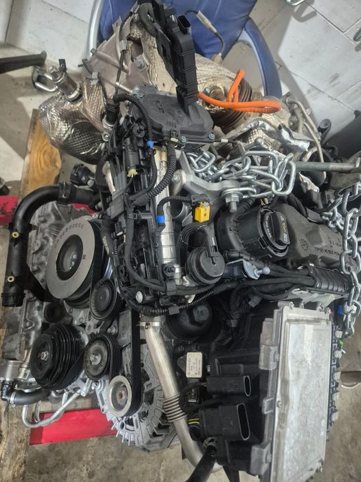 Vând motor Mercedes Sprinter