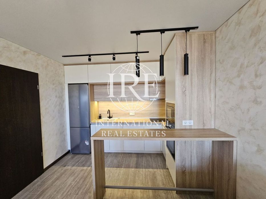 3-стаен в Варна-к.к.Златни пясъци площ 104 цена 199000