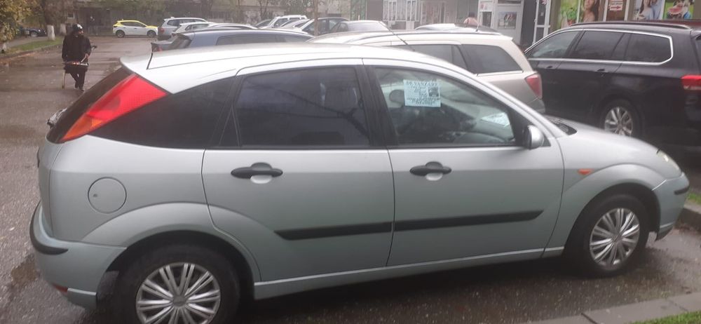 Ford Focus 1.6 Benzina