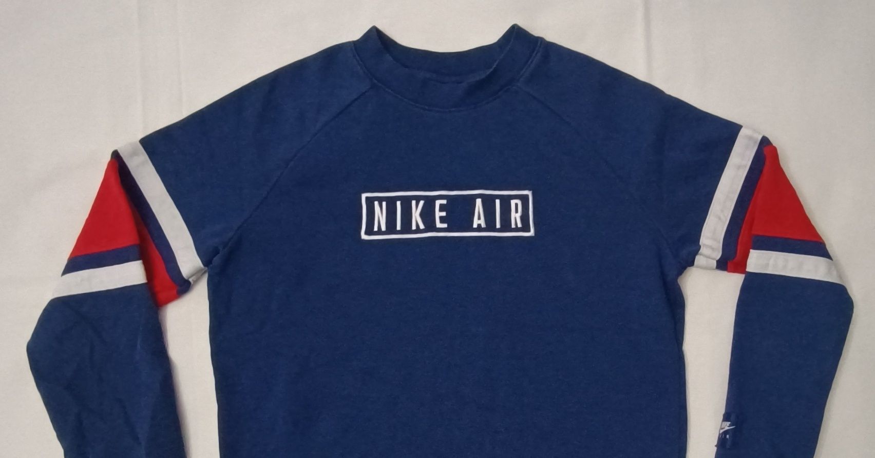 Nike AIR Sportswear Sweatshirt оригинално горнище ръст 137-147см Найк