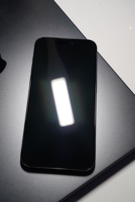 iPhone 15 Pro Max black