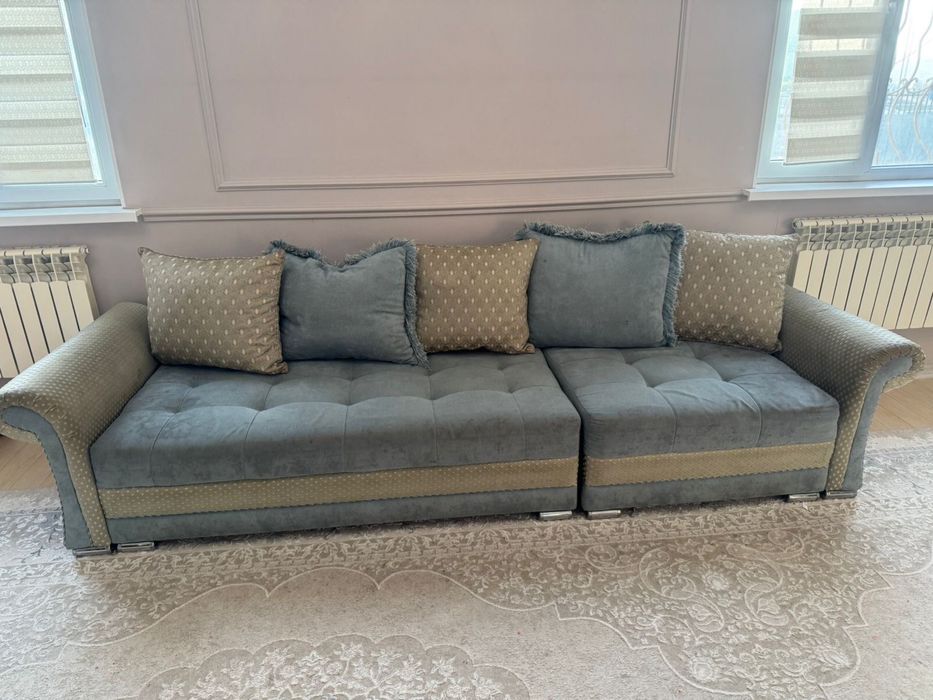 Продам диван с кресло