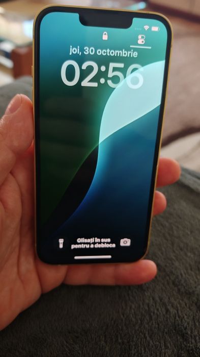 iPhone 14 128Gb impecabil la cutie completa