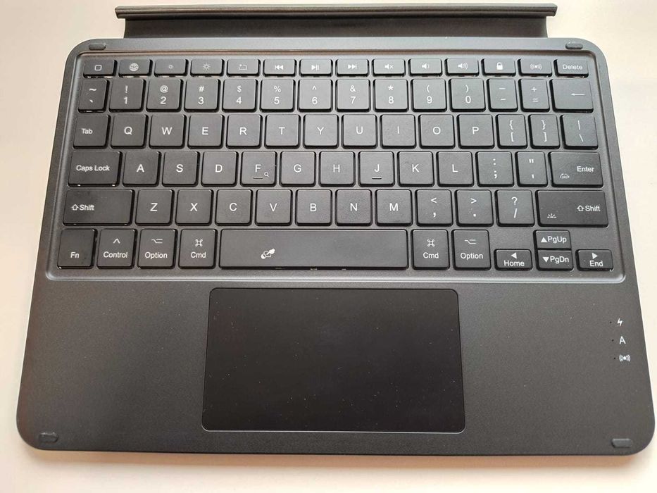 Husa magnetica + tastatura wireless iluminata  pentru pad 10.2" Baseus