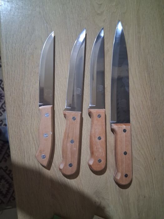 Set de cutite foarte bune si ascuțite
