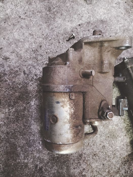 Продам стартер таета хайлюкс дизель