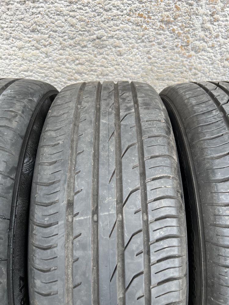 Vand 4 anvelope de vara Continental ContiPremium Contact 2, 215/55 R17