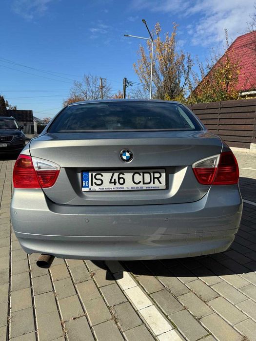BMW Seria 3 320d e90