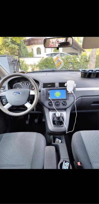 Se vinde Ford C-Max