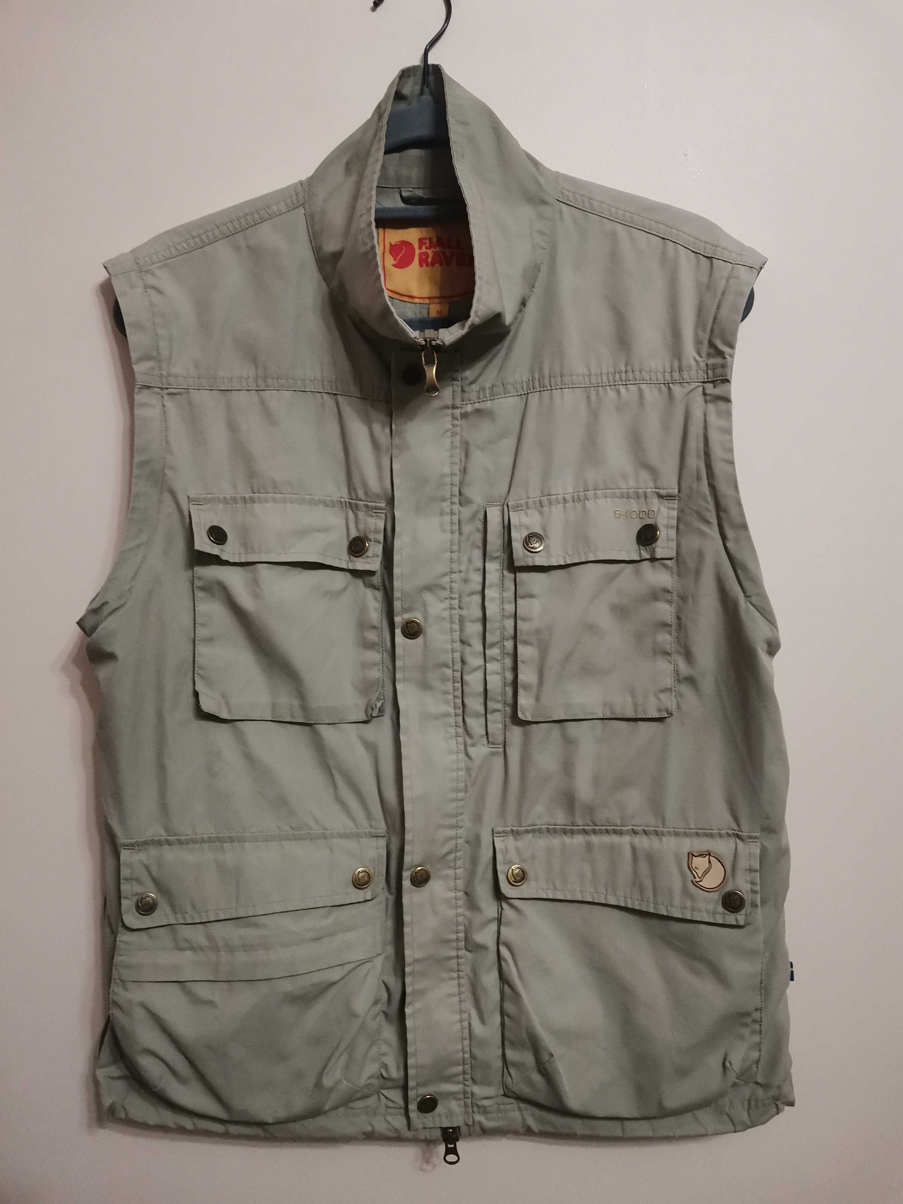 Fjallraven REPORTER Lite Jacket.