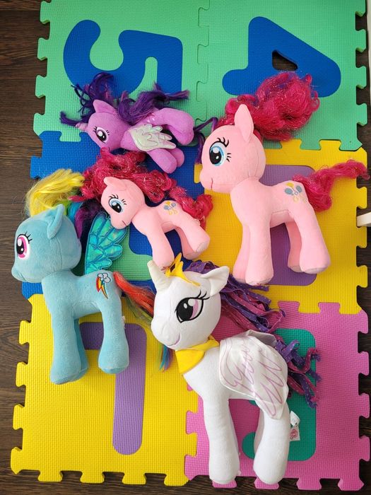 Plusuri Pony pt fetite