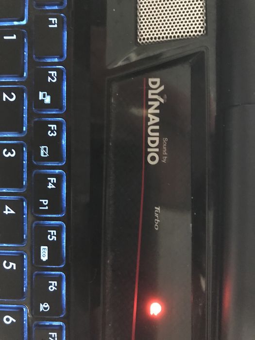 Лаптоп msi gt 70, проблема с панта