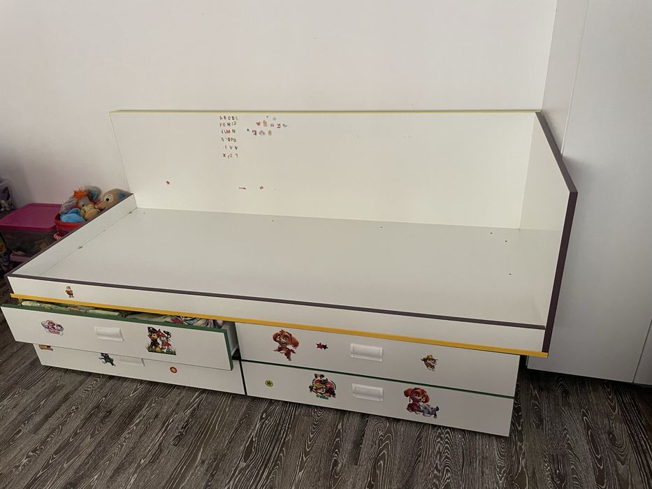 De vanzare pat de o persoana 80*190 cm