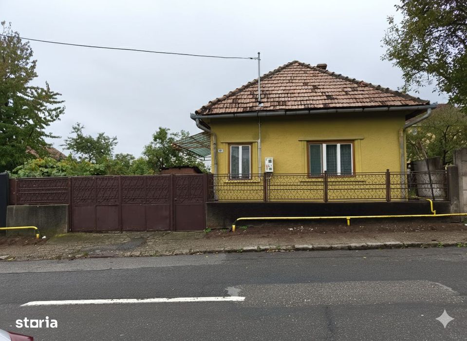 Casă individuală, direct de la proprietar –teren de 740 mp –Alba Iulia
