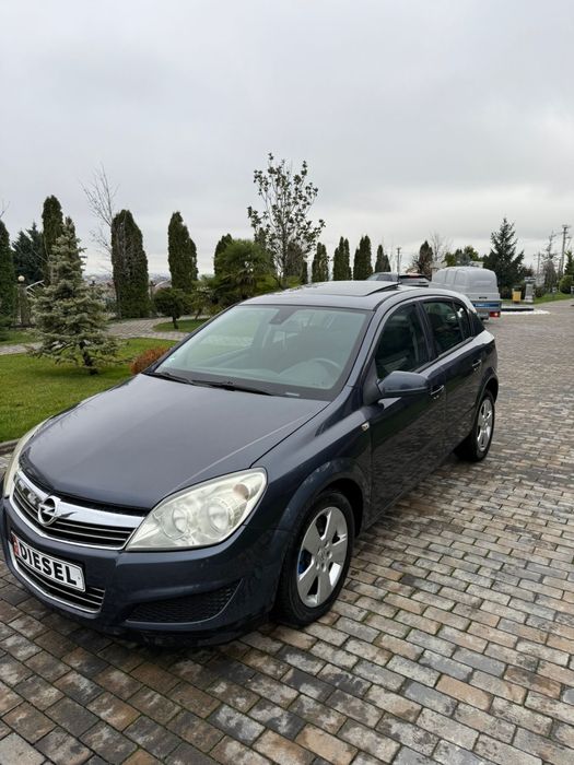 Vand Opel Astra h 1.9 cdti an 2009