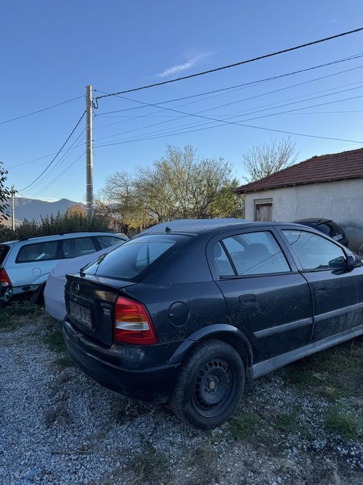 Opel Astra 1.4 на части