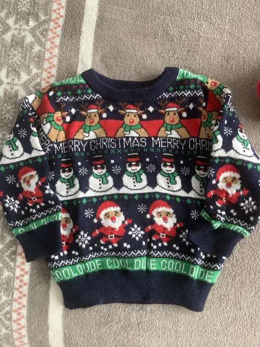 Коледен пуловер