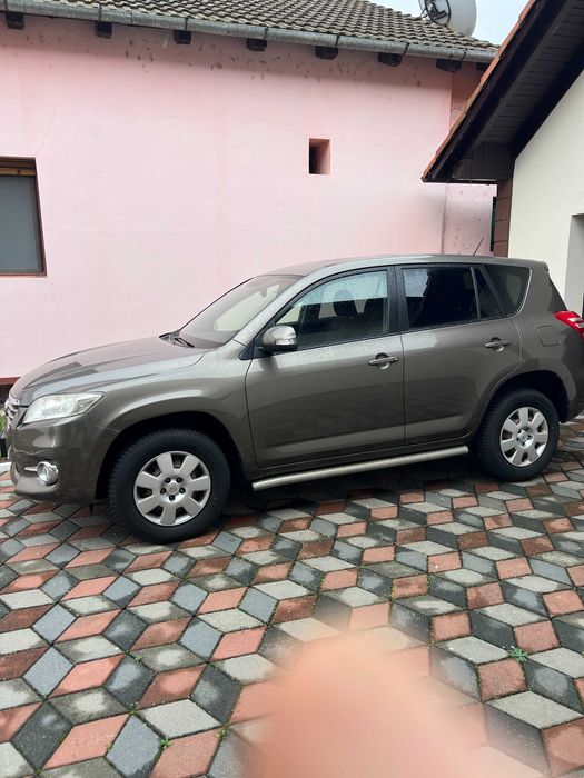 Toyota Rav 4 2010