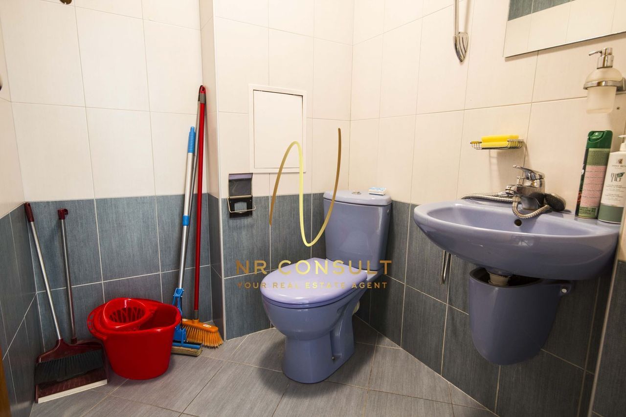Дава се под наем Офис в София, Борово - 124 кв.м за 990 € - Снимка #6