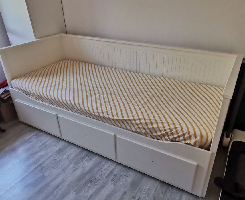 Divan Hemnes Ikea 2 persoane