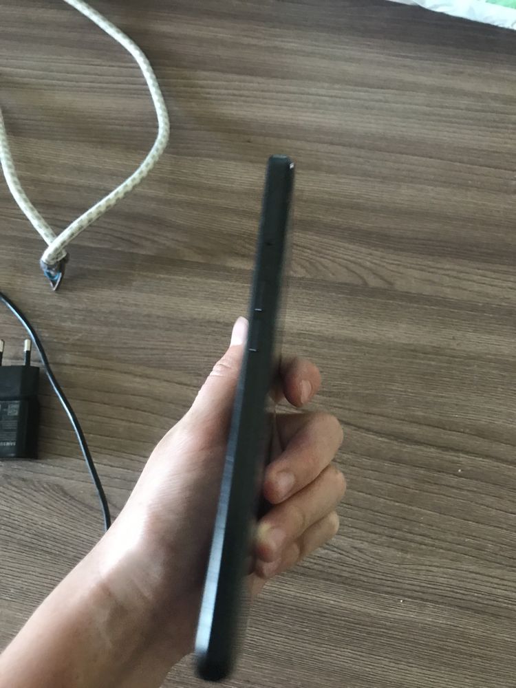 Oppo a57s 128гигайбайт