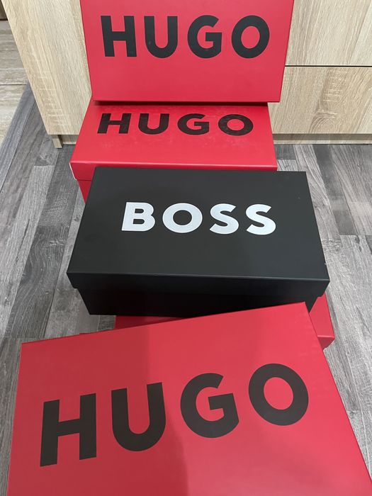Vand cutii pentru incaltaminte Hugo Boss