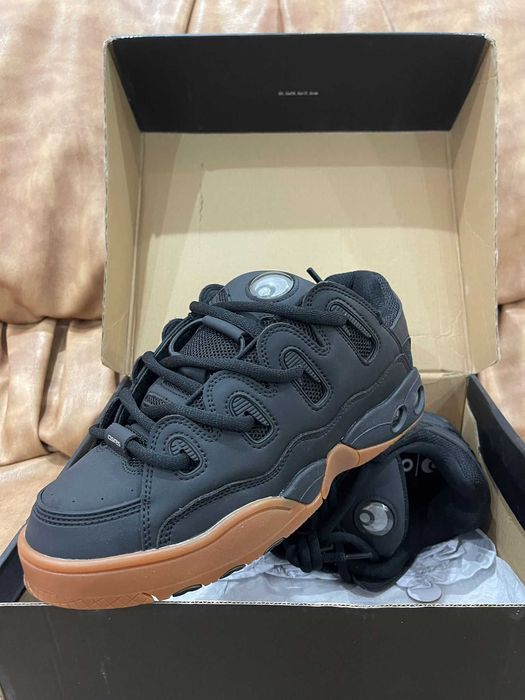 Adidași noi cutie Osiris superbi originali