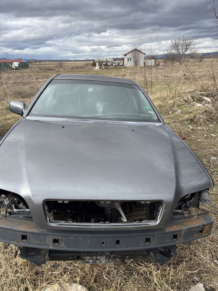 VOLVO V40 1,9TDI 2002г.