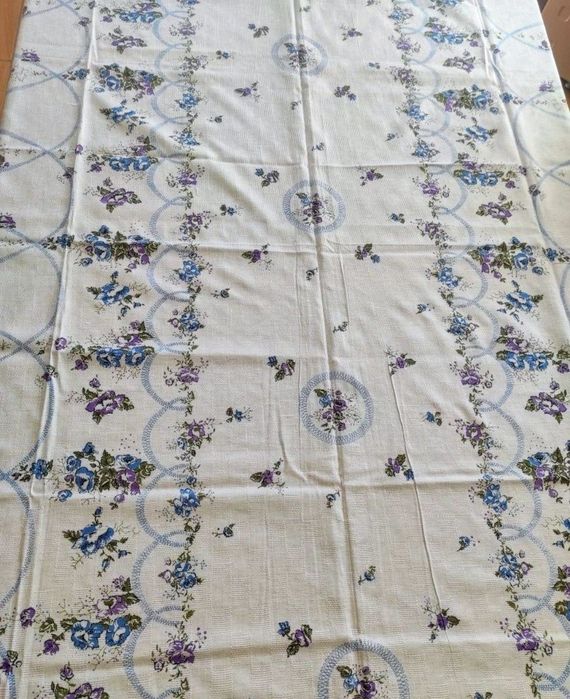 Fata de masa 138/138 cm