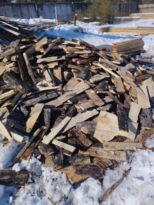 Продам Пиленные дрова,готовые к растопке
