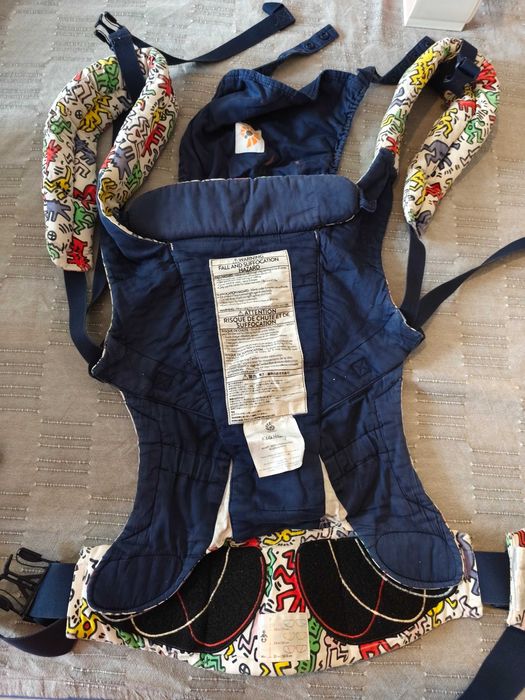 Лот: Medela Swing Flex, Ergobaby Ергономична раница, столче за хранене